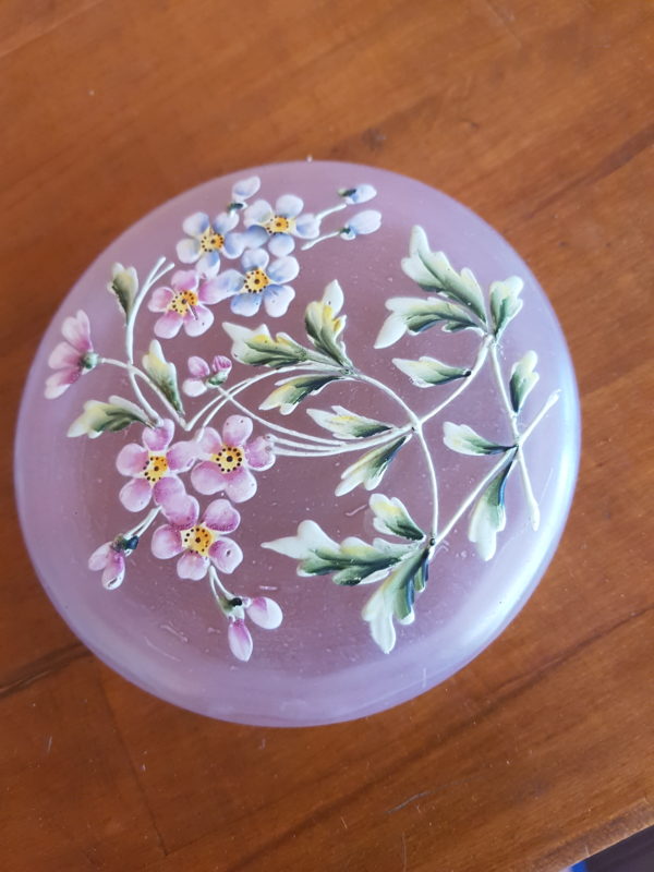 BOITE VERRE OPALINE